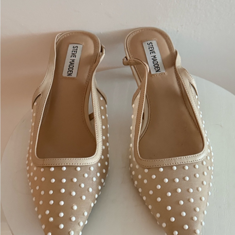 Steve Madden Beige and White Polka Dot kitten Heels